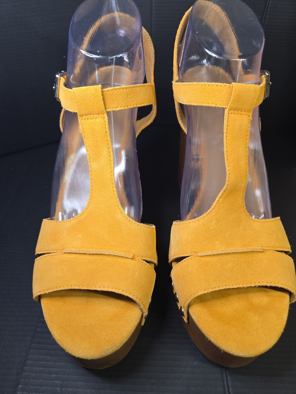 Gianni Bini Mustard Yellow Platform Sandal Leather Upper